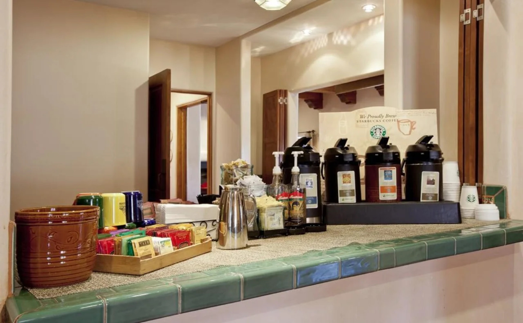 Piñon Court By La Fonda