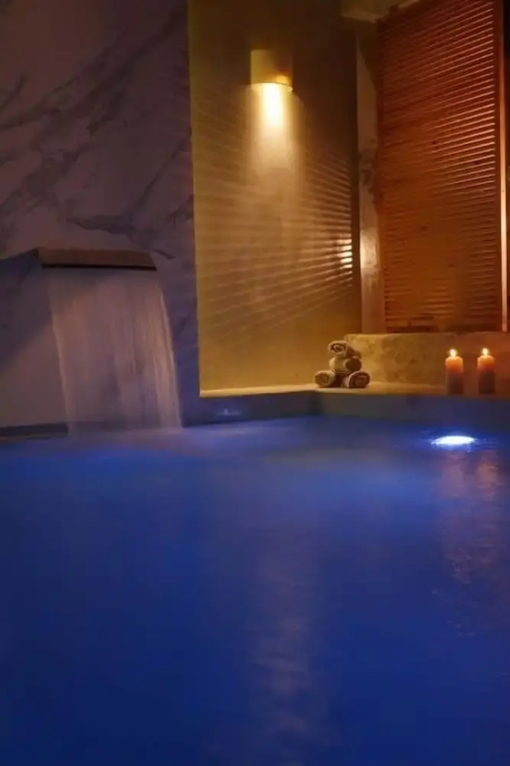 IridaChic Boutique Hotel & Spa