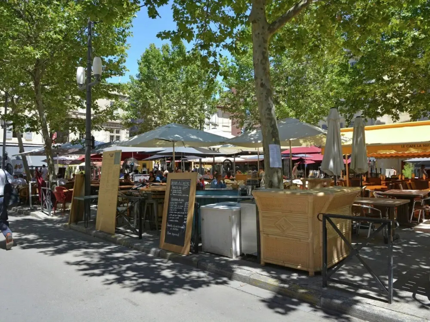 Cosy Villa in Flaux with Swimming Pool