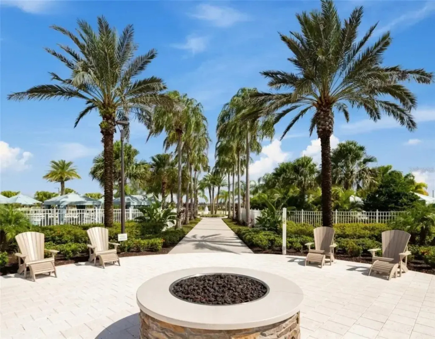 9 Bedrooms / 6.5 Bathrooms / Solara (9028 FK), Kissimmee, US