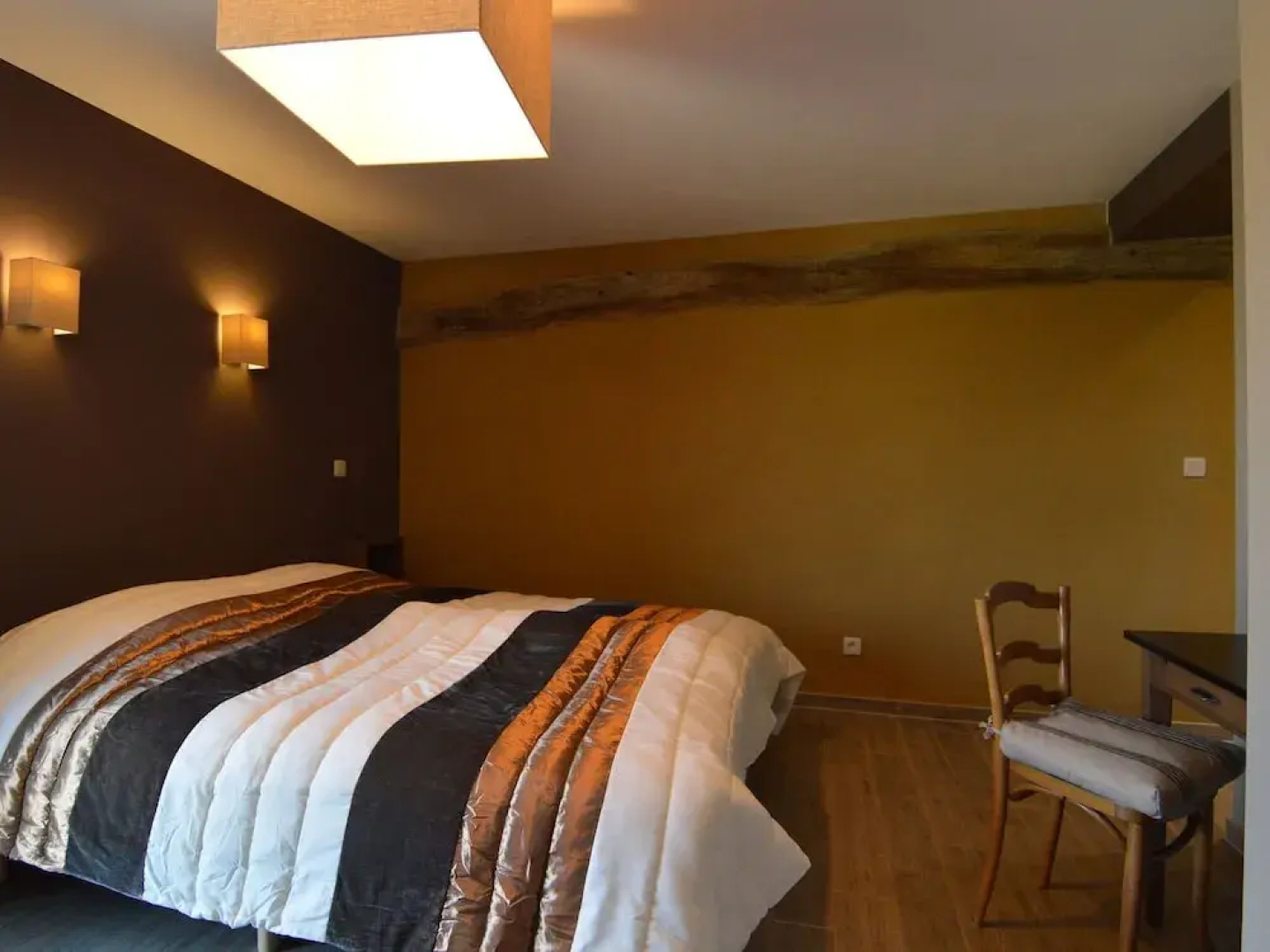 Le Petit Cheval Blanc