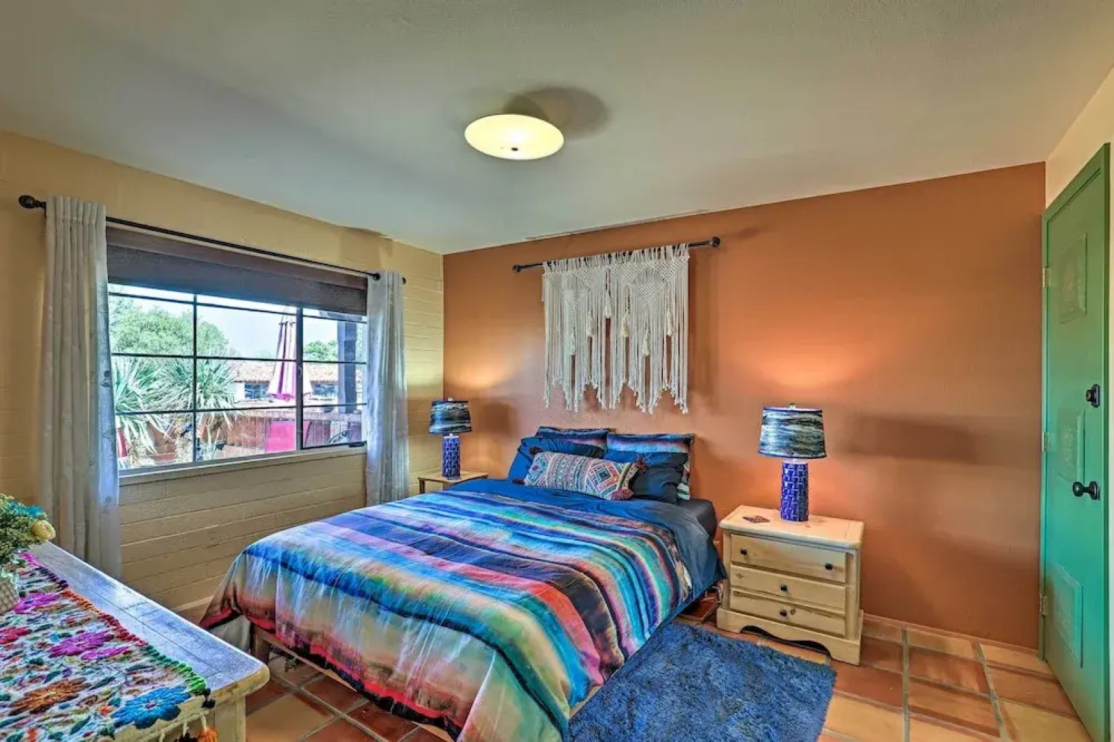 Modern Green Valley Condo - Near National Park!