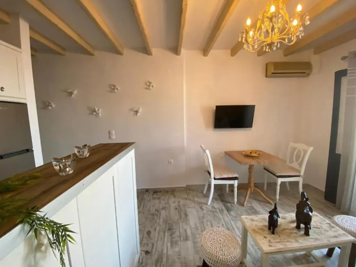 Petridi Maria Suites & Apartments