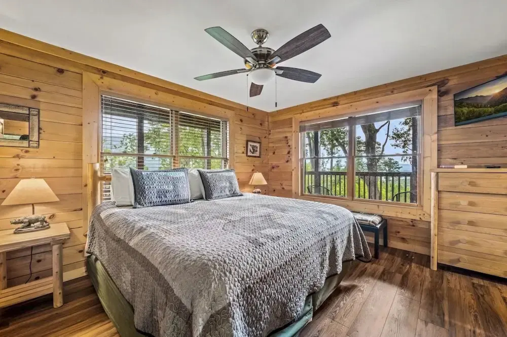Dancing Bear Lodge 6 Bedrooms 6 Bathrooms Home