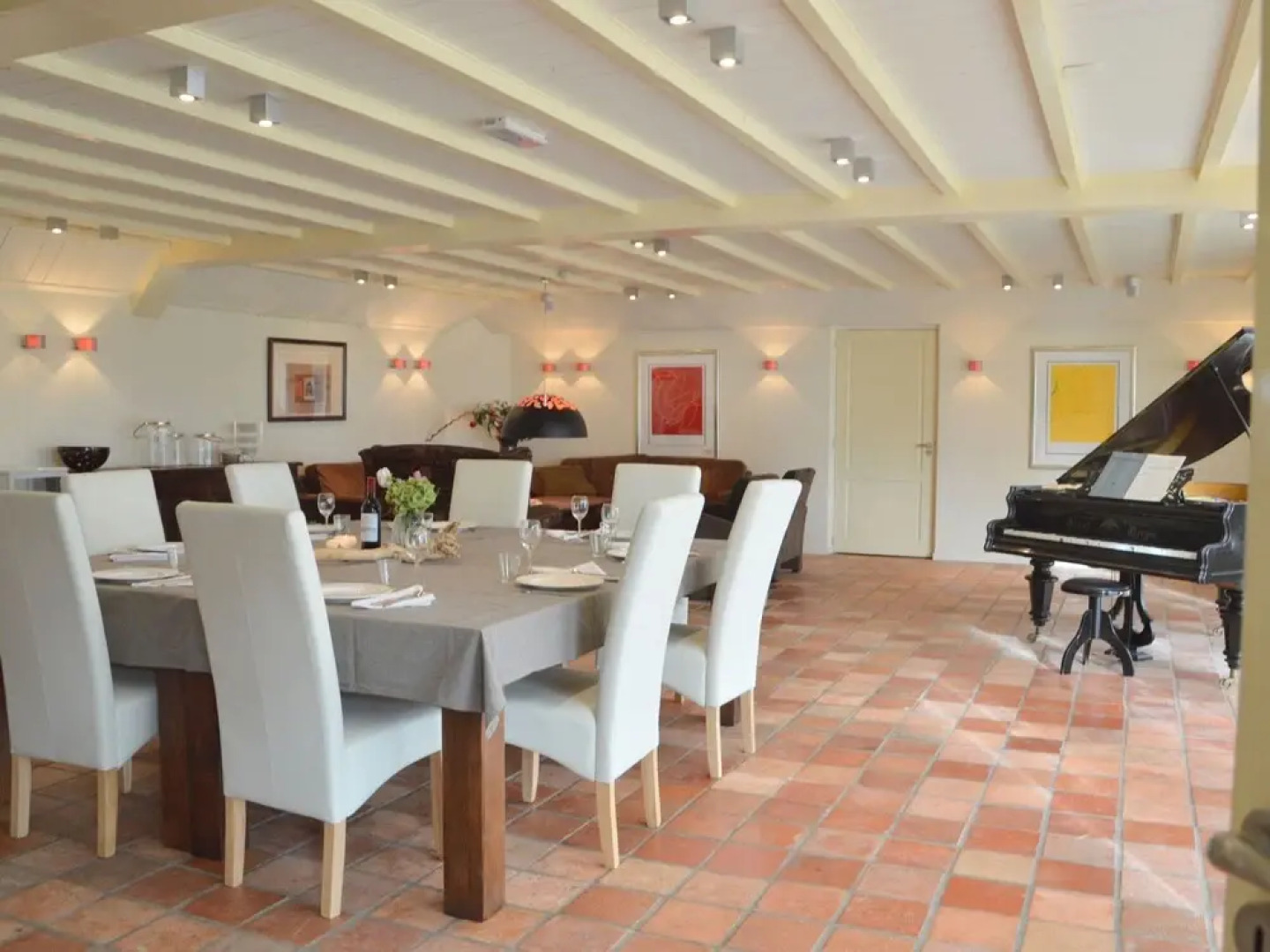 Lush Holiday Home in Oeffelt with 2 Saunas & Hot Tubs