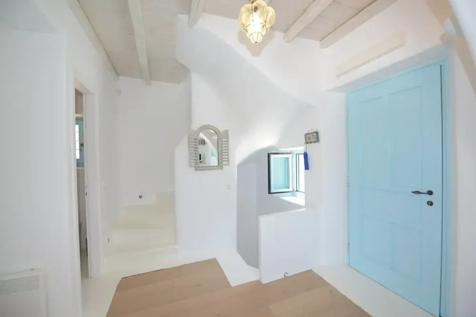 Nephiria's Villa Danelina next to Ornos&Psarou beach