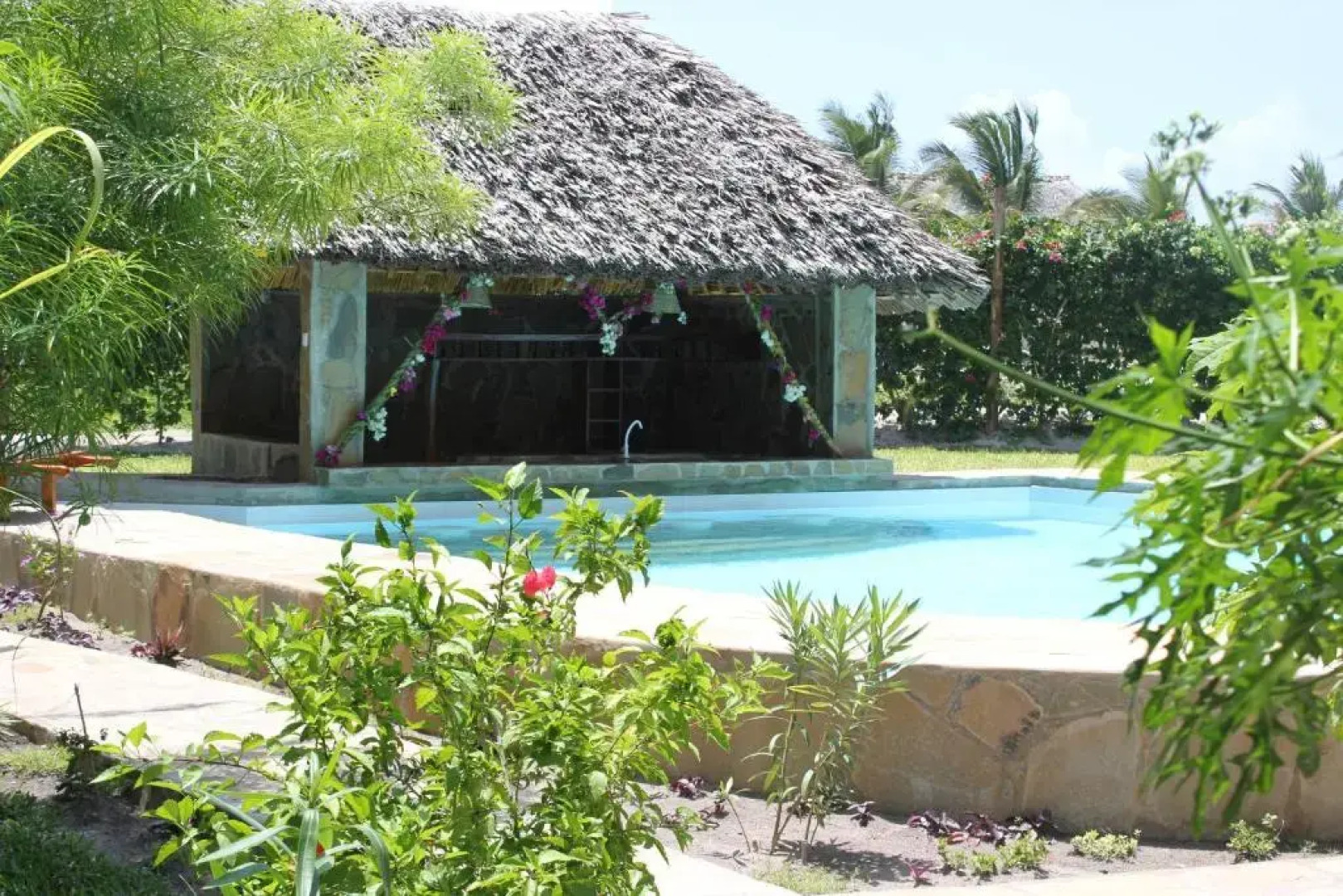 Coast Sun Gardens Cottage