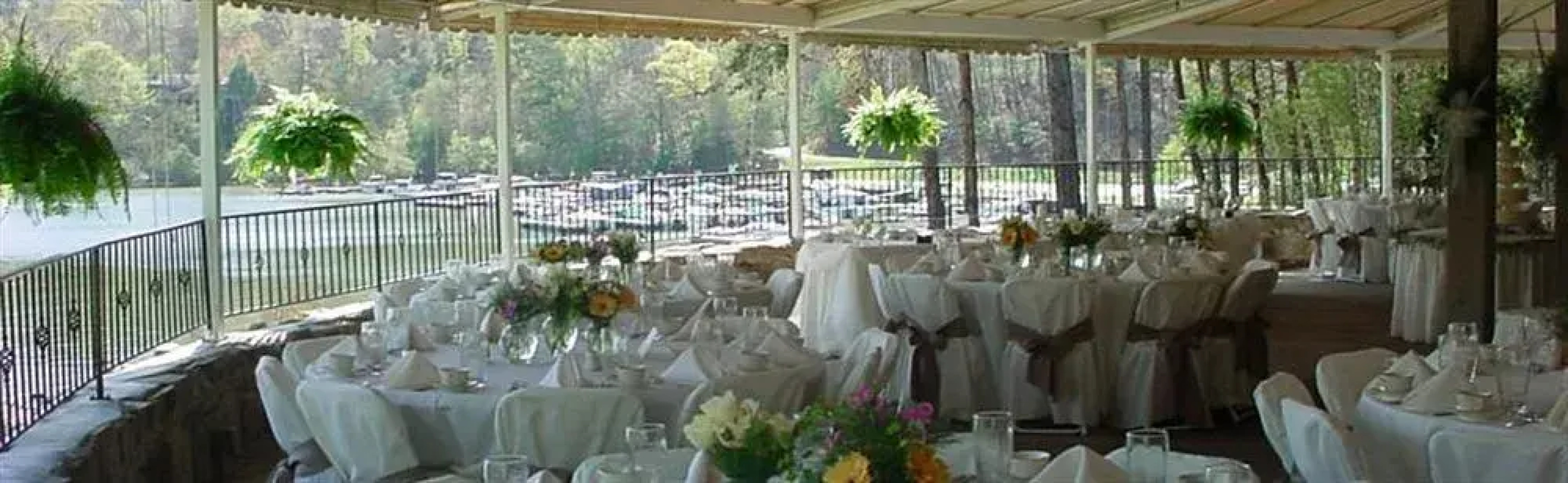 Rumbling Bald Resort