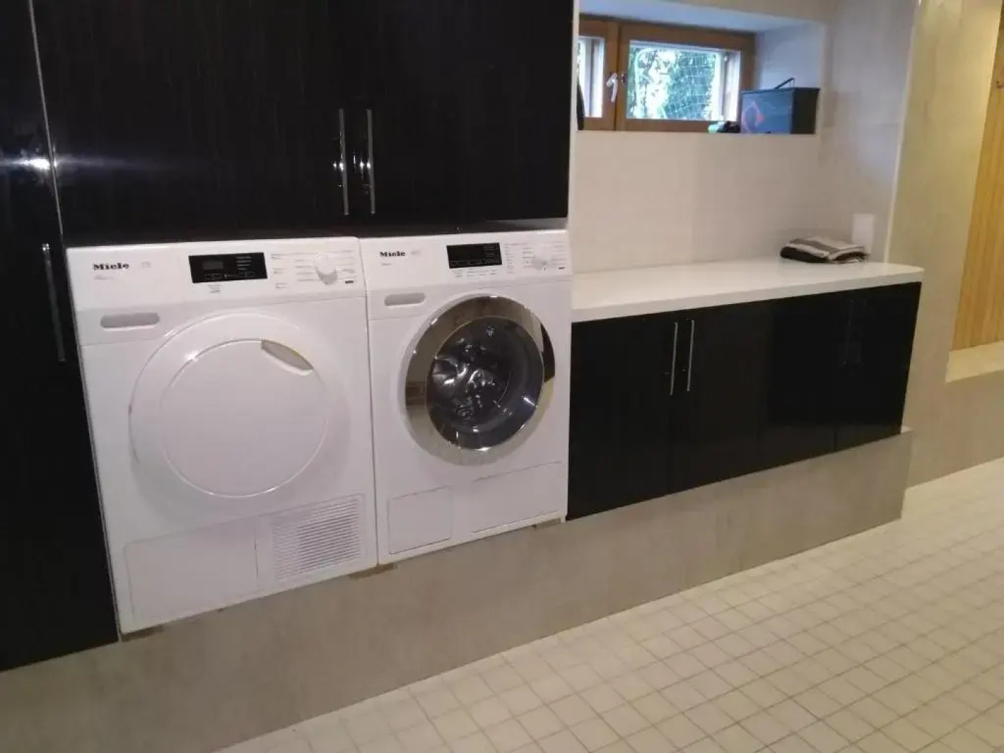 120 yrs. old log house in Kuopio city centre