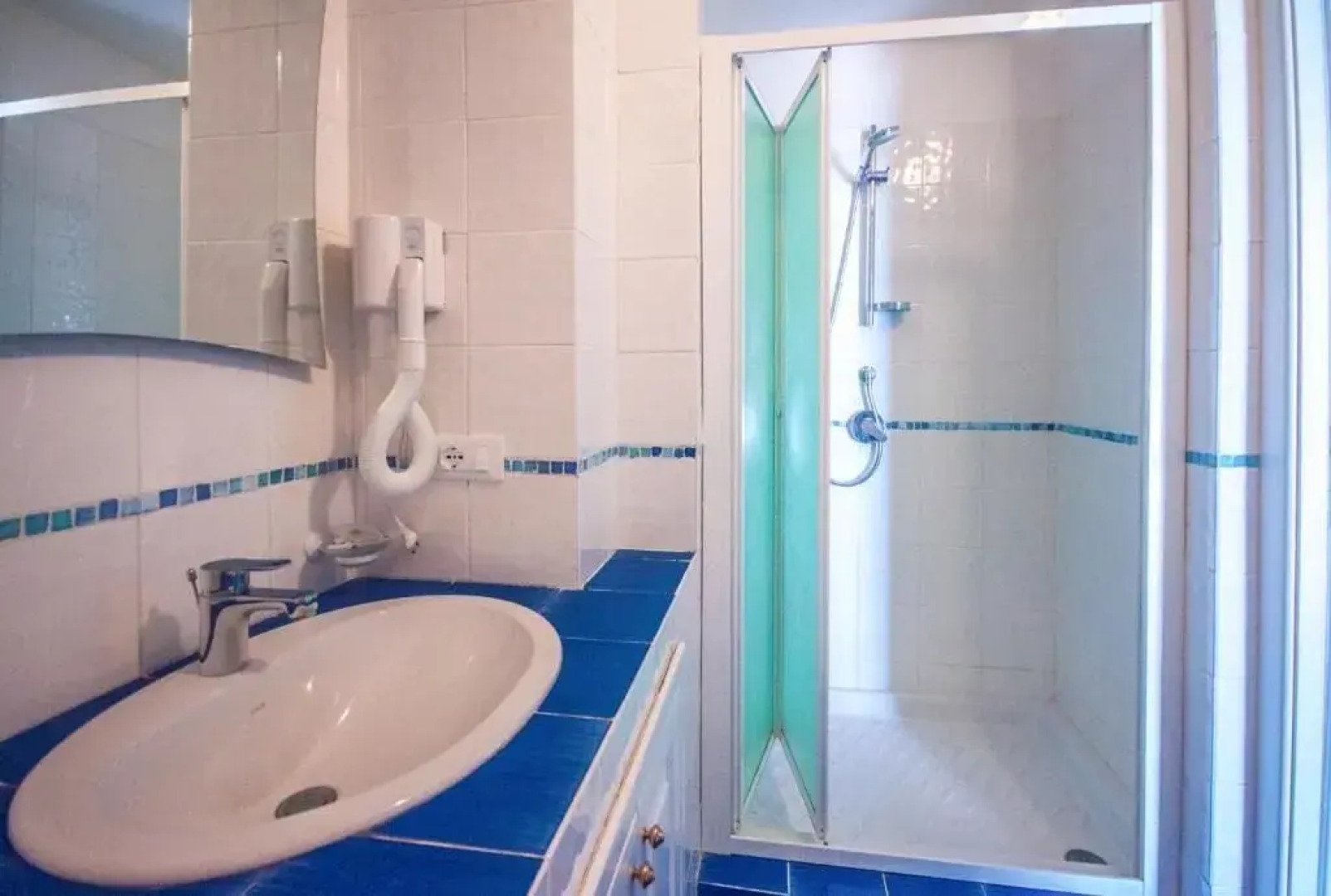 Hotel Eunymos - Trattoria Da Francesco Panarea