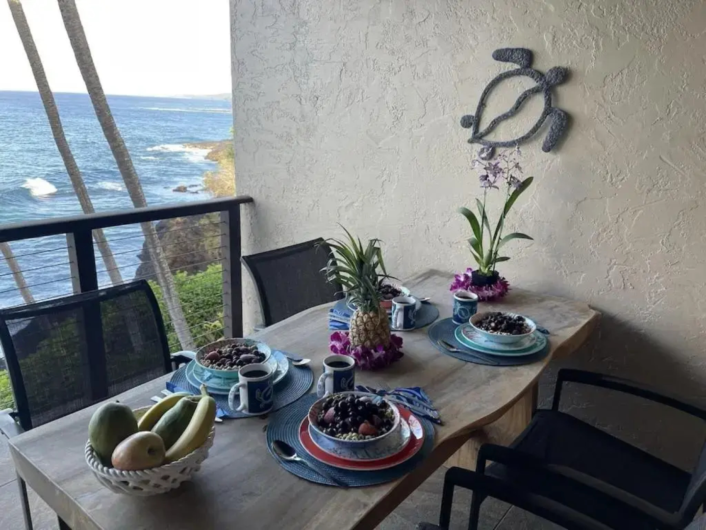 SPECTACULAR OCEANFRONT PENTHOUSE - Air Conditioned 3 Bedroom/3Bathroom
