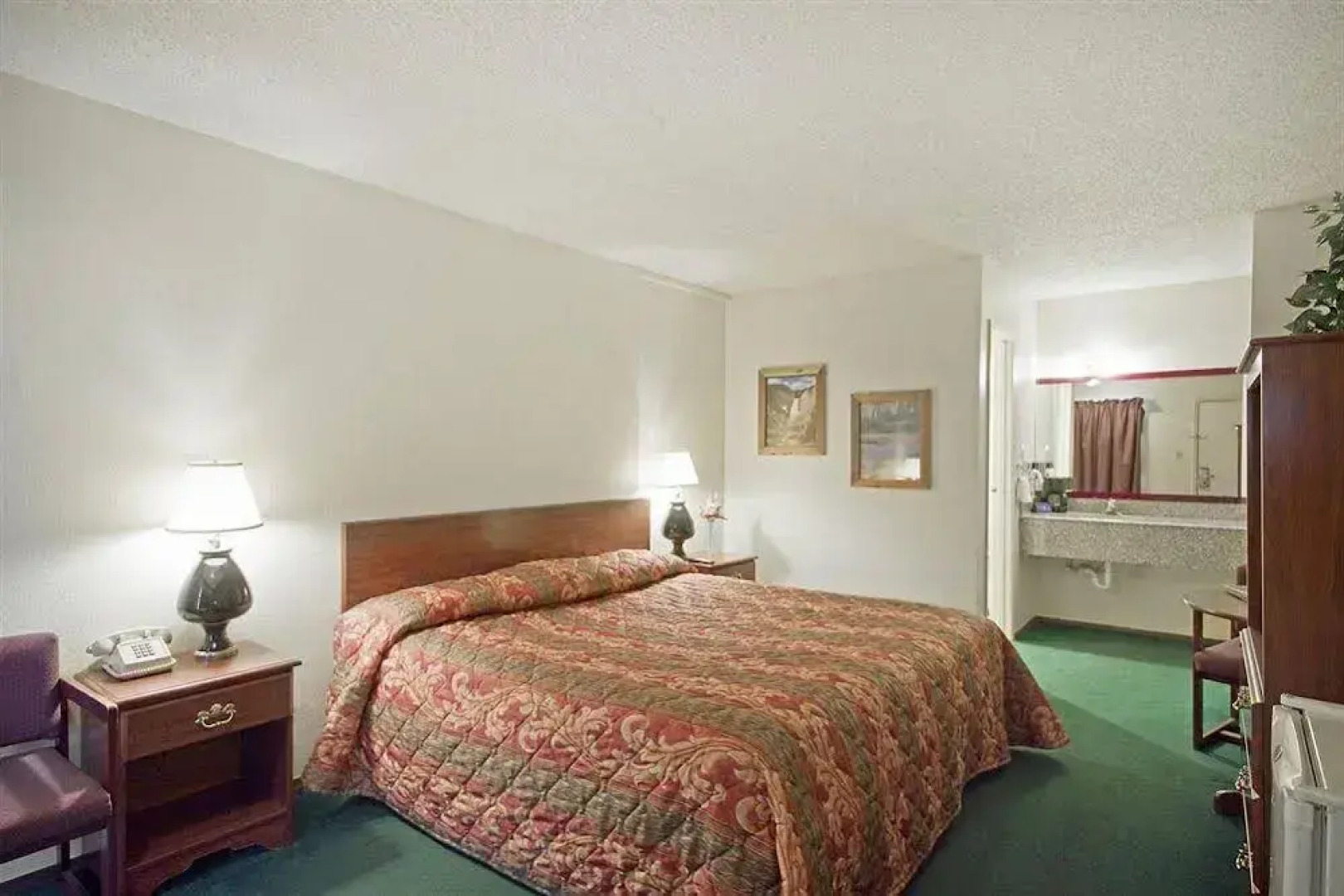 Americas Best Value Inn Savanna