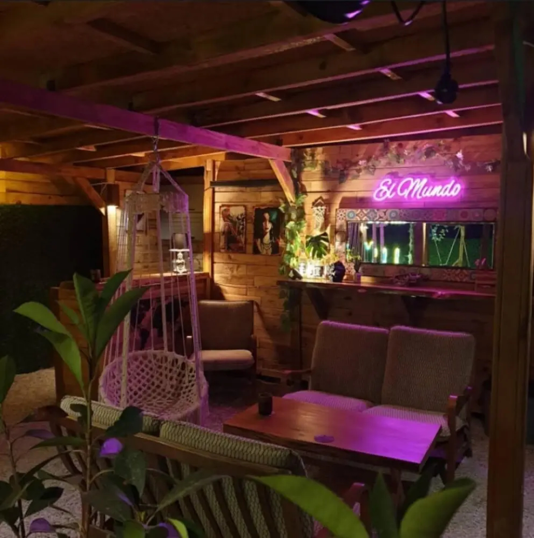 Bungalow With Shared Garden Near Beach in Cinarcik