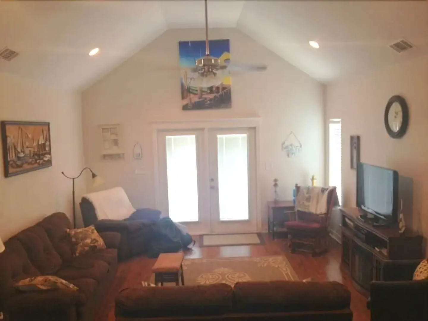 Flower Pot 3 Bedroom Home