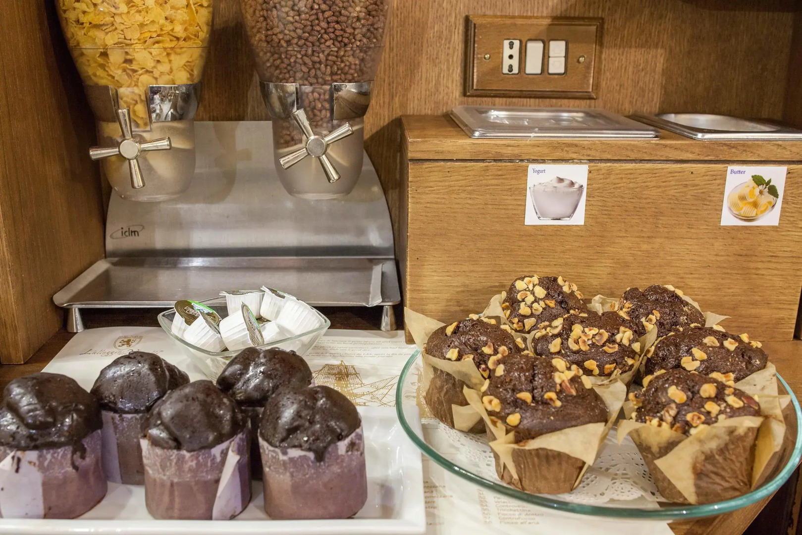 Alloggio dei Vassalli, In the Heart of the Historic Center