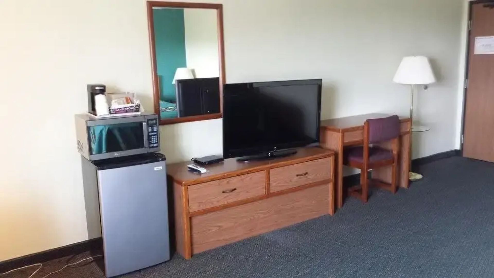 Super 8 By Wyndham Carlisle-South