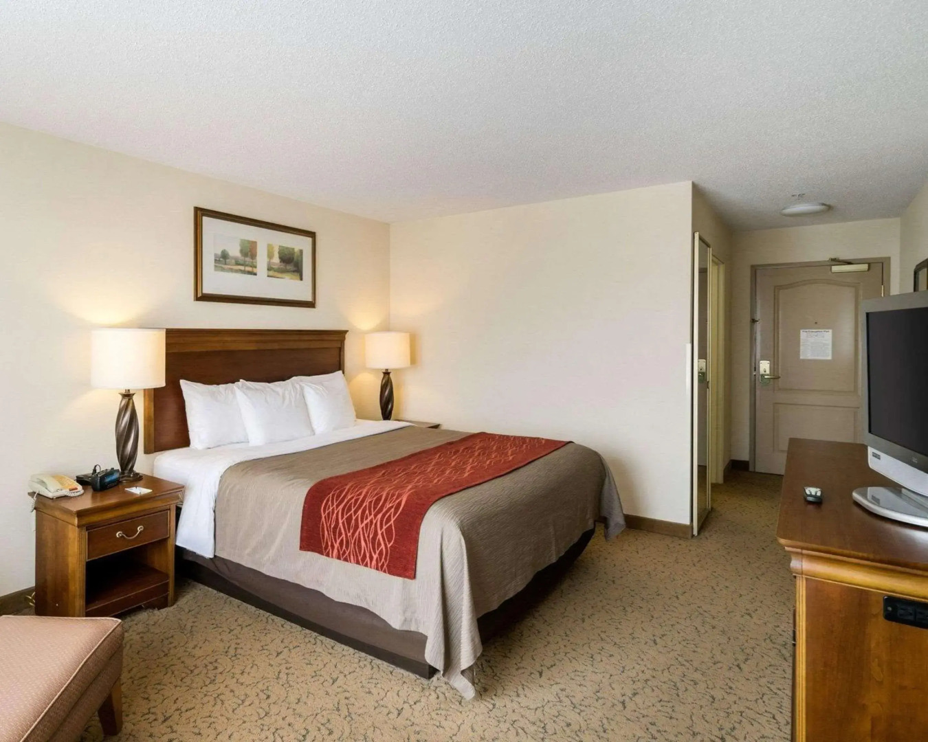 Comfort Inn & Suites Dover near Speedway