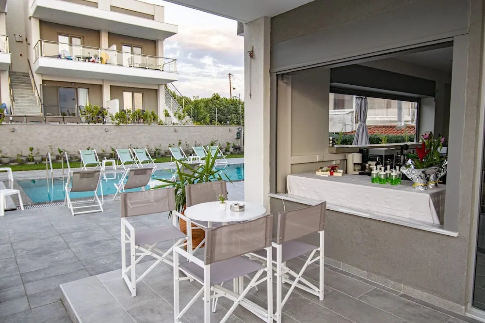 Heraclea Suites