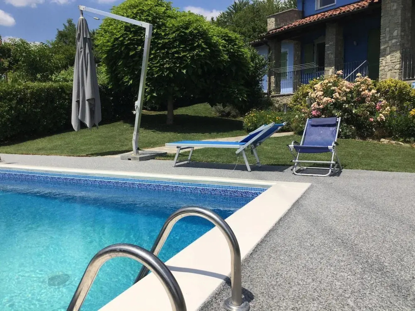 La Casa Blu Apartment in Villa With Exclusive use of the new Pool Garden, Unesco