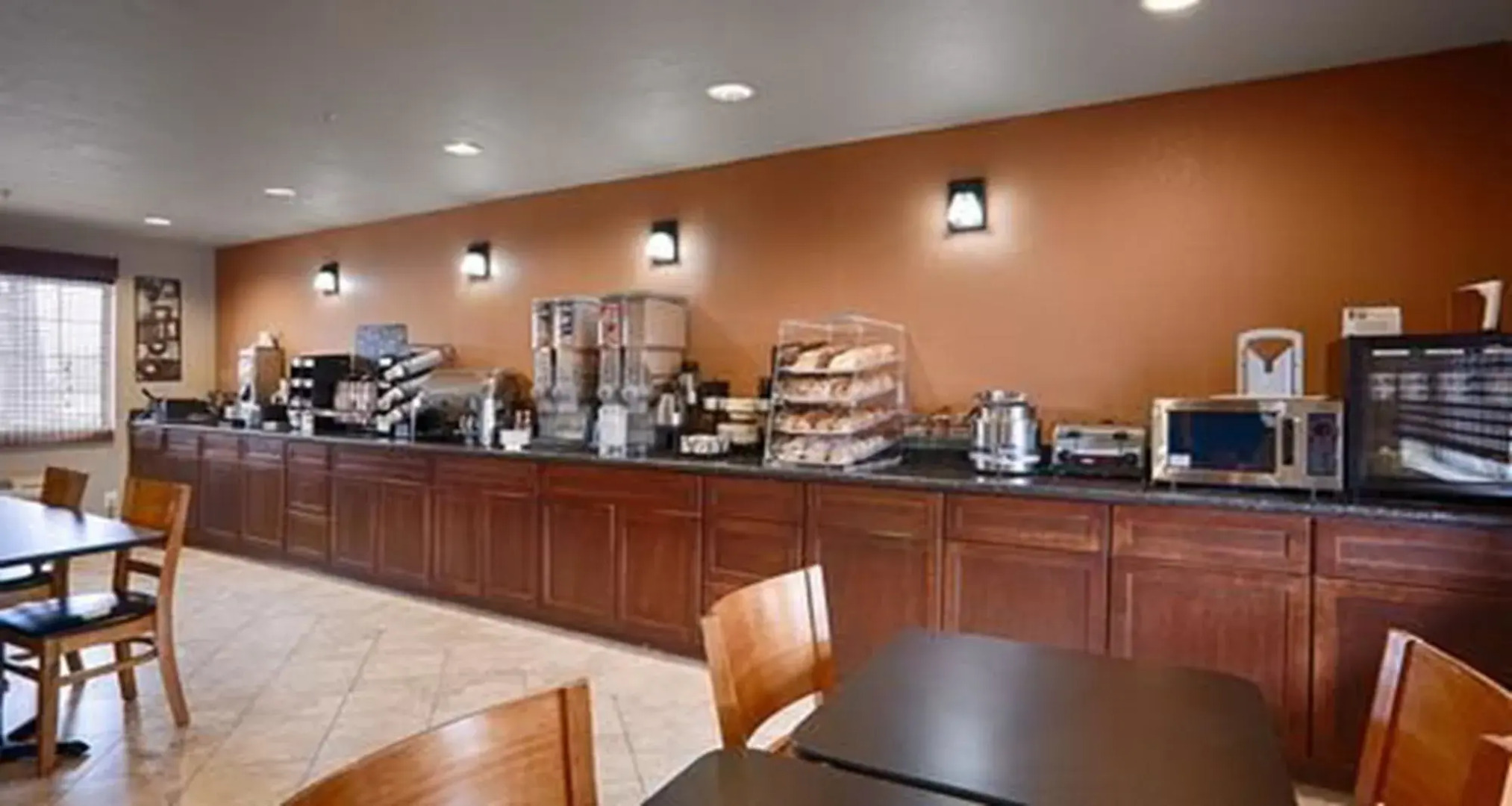 Best Western Kettleman City Inn & Suites