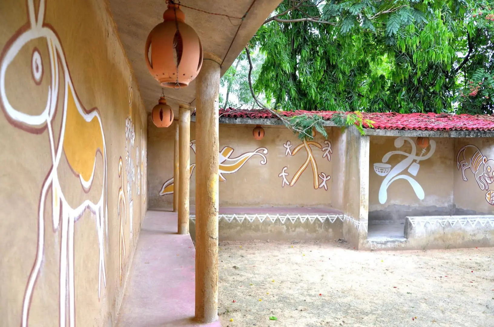 Camellia Hotel, Santiniketan