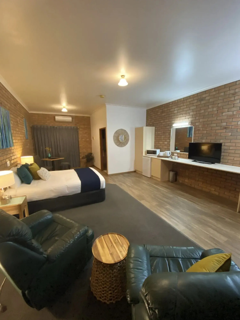 Coastal Waters Motor Inn