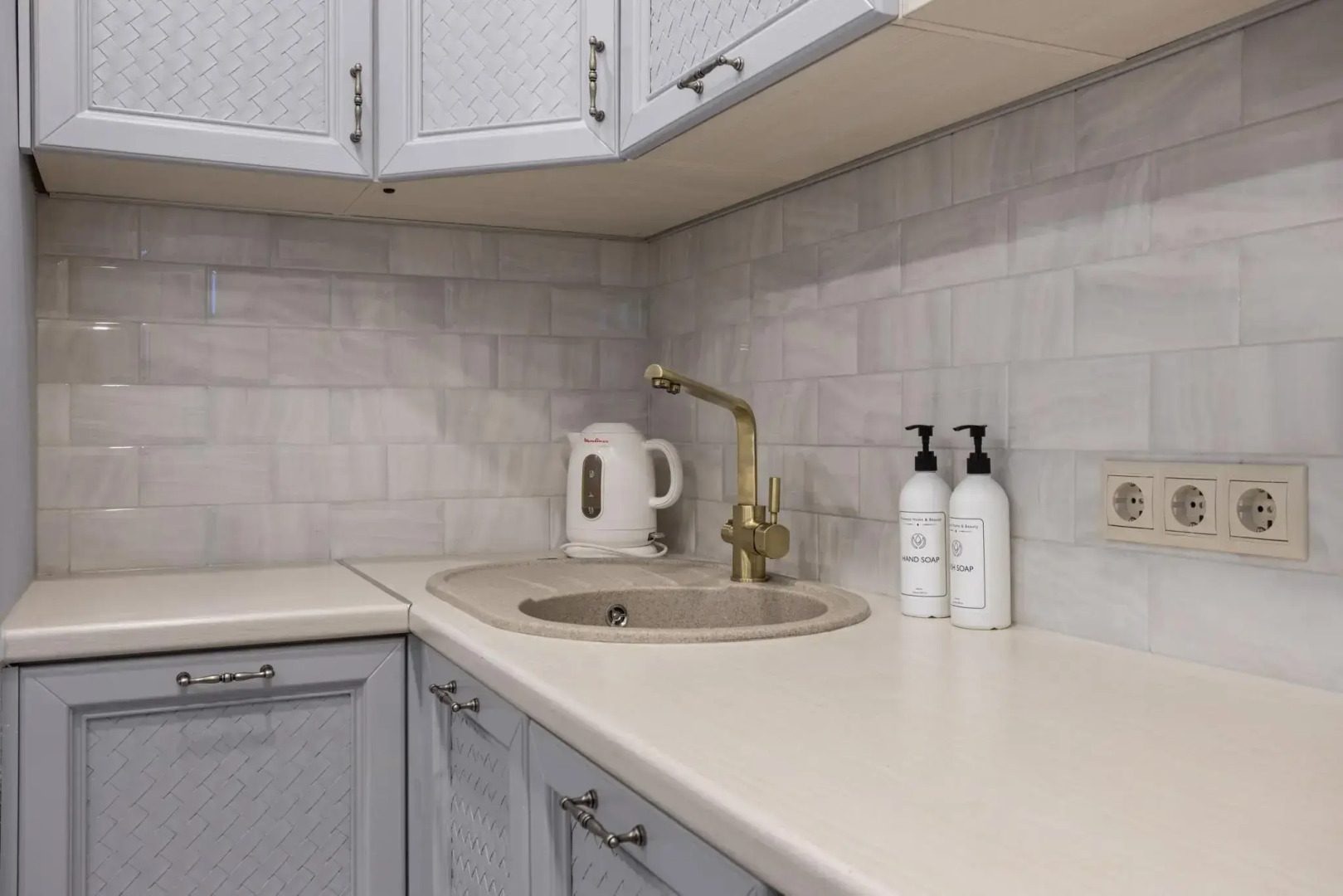 Апартаменты Скайлайт у Московских Ворот на улице Заставская 46 корпус 2