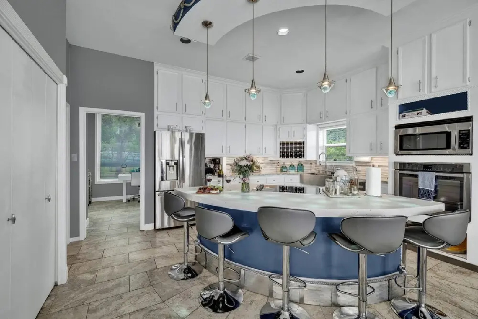 Canyon Lake Luxury Pool Games & Stunning Views