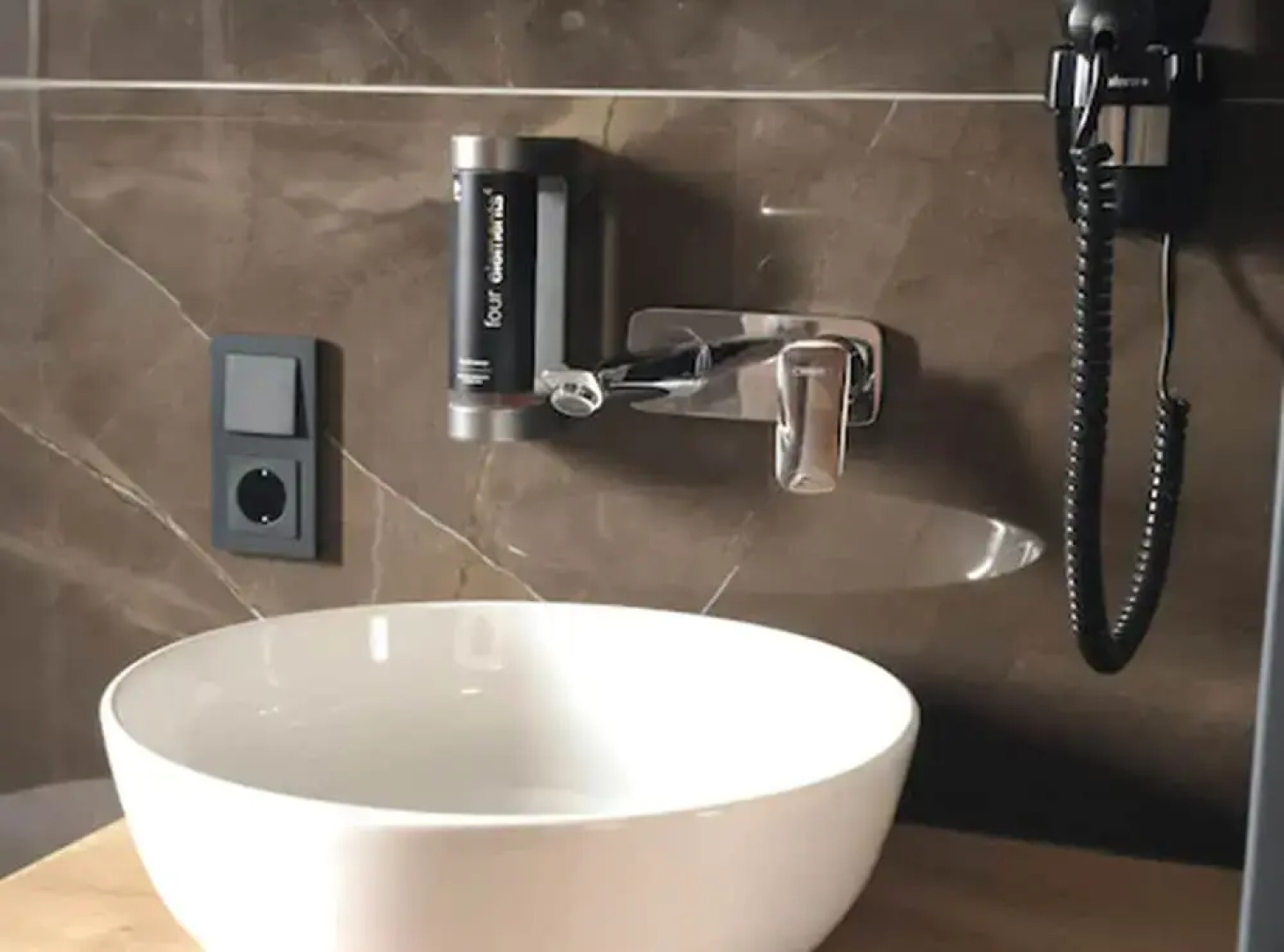 Intergroup Business & Design Hotel