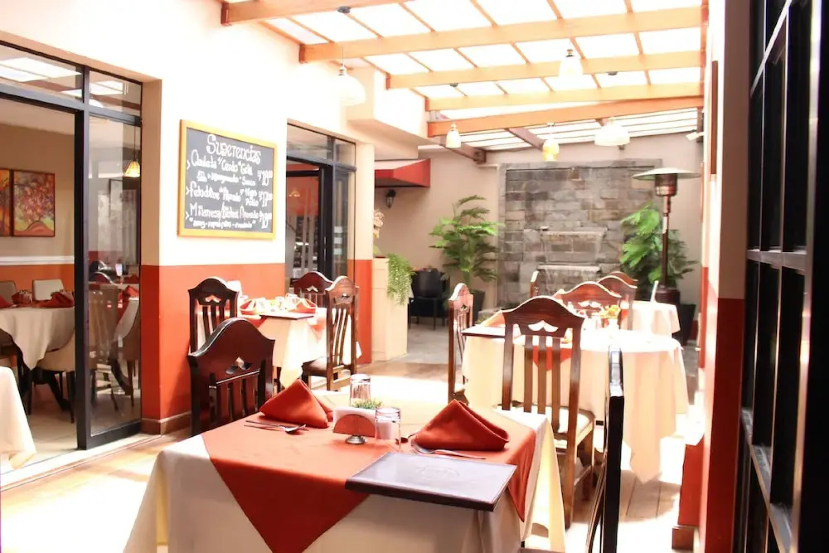 Apart Hotel El Peregrino