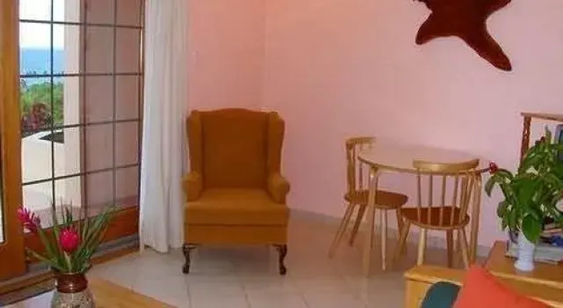Fond Bay Suites Hotel
