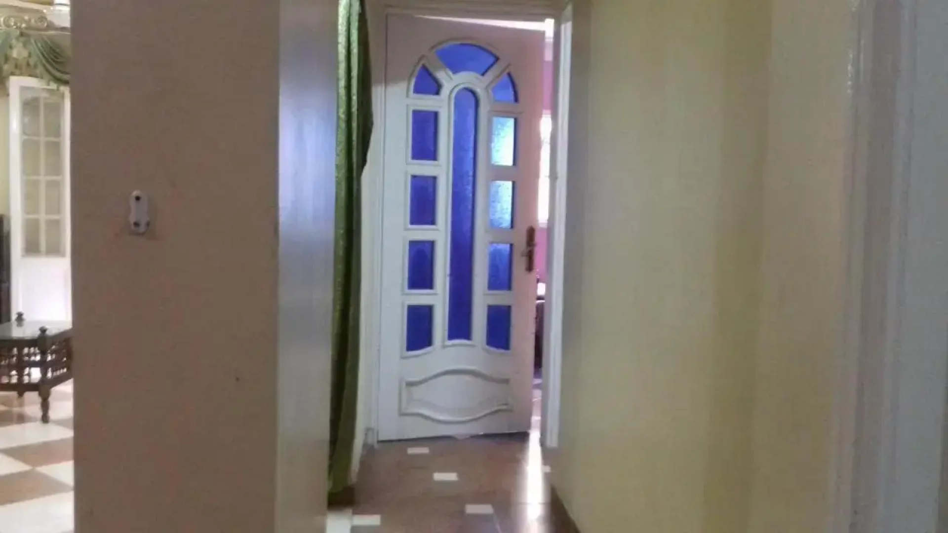 A 3-BR apt with FP in Alex - 20 mins from the sea