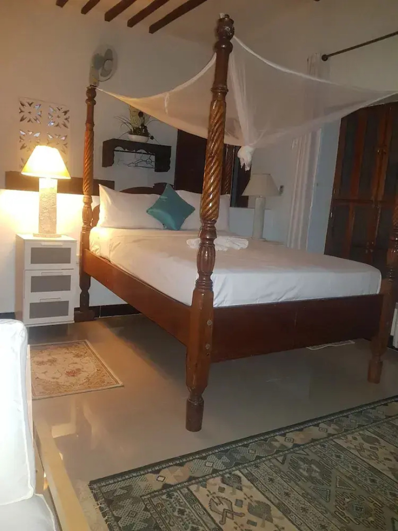 Mbv Hotel Annex Room