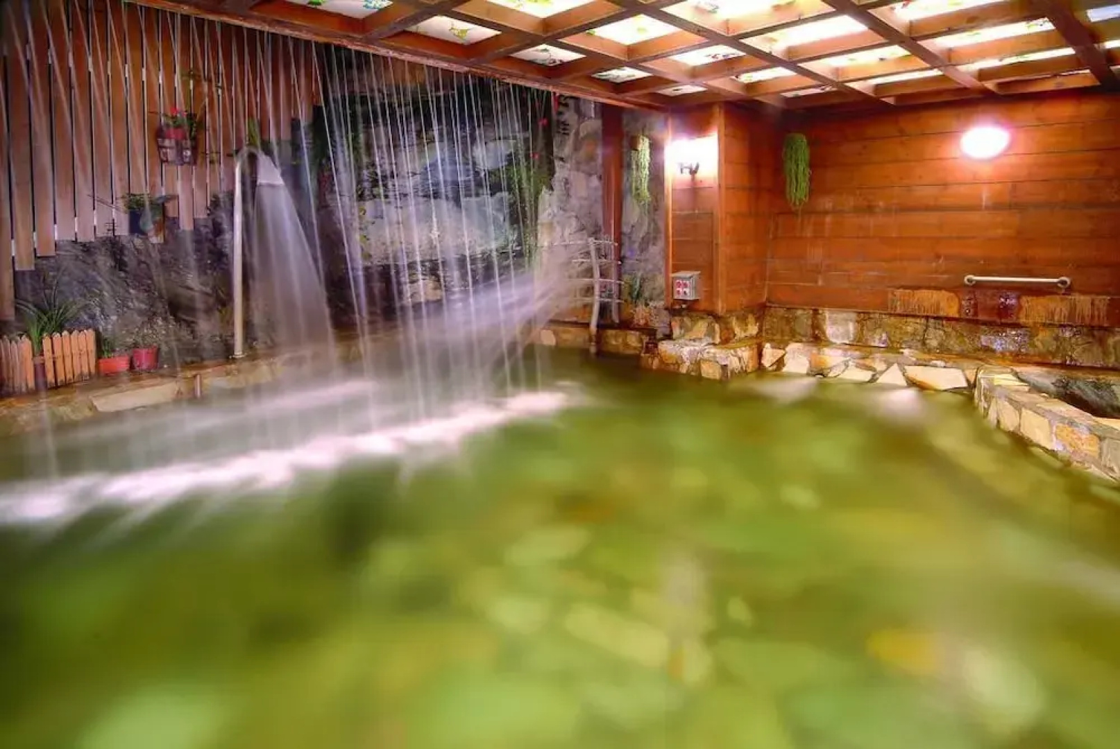 Hejia Hot Spring Guild Resort