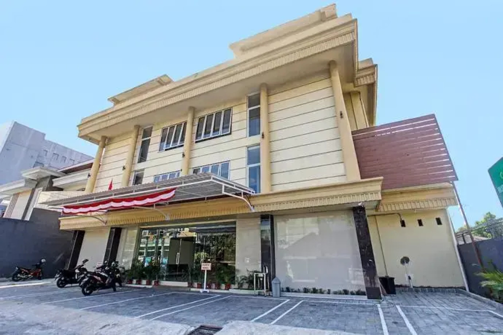 OYO 91617 Hotel Mutiara Lombok
