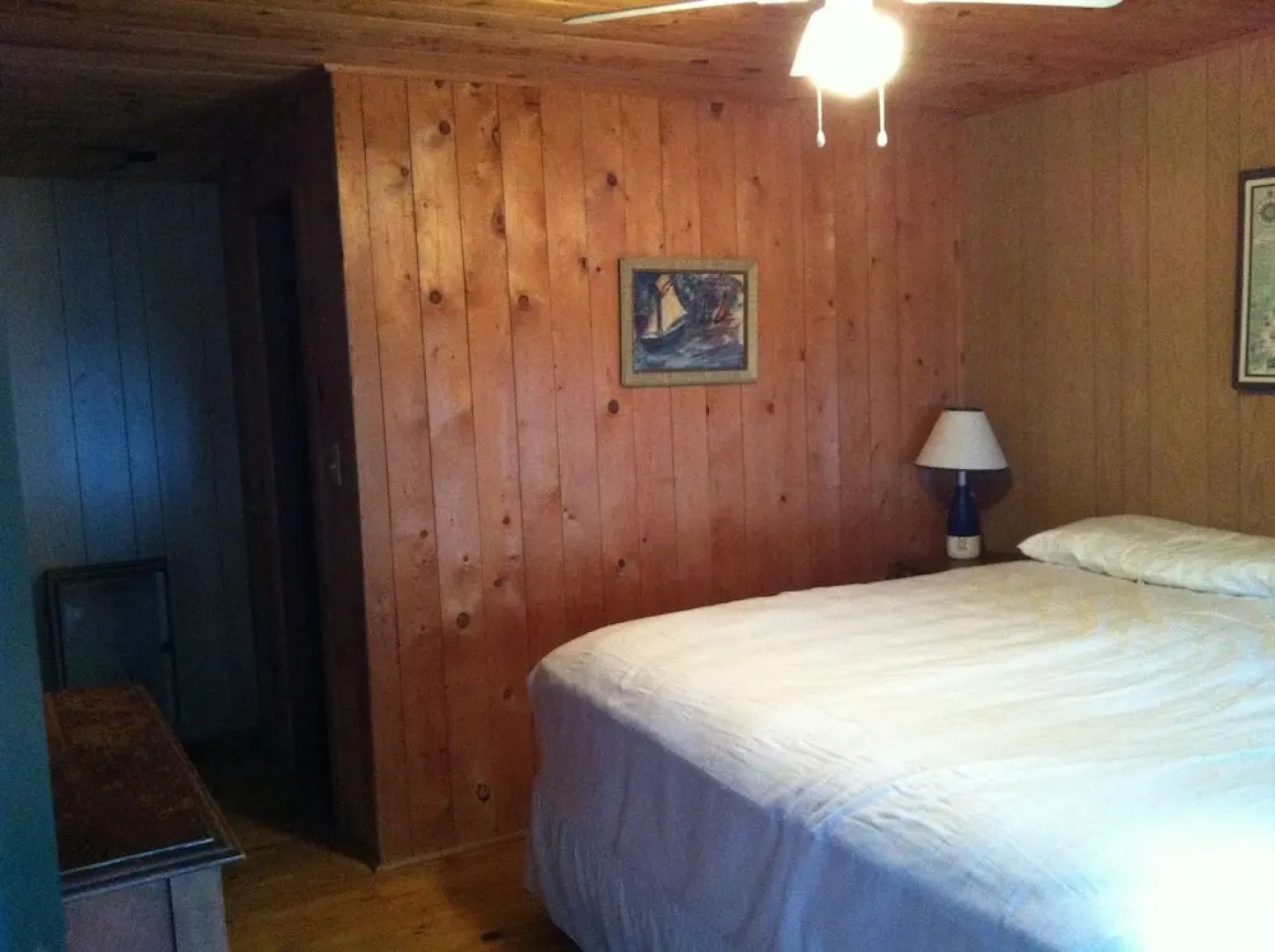 Echo Lake Lodge & Cottages