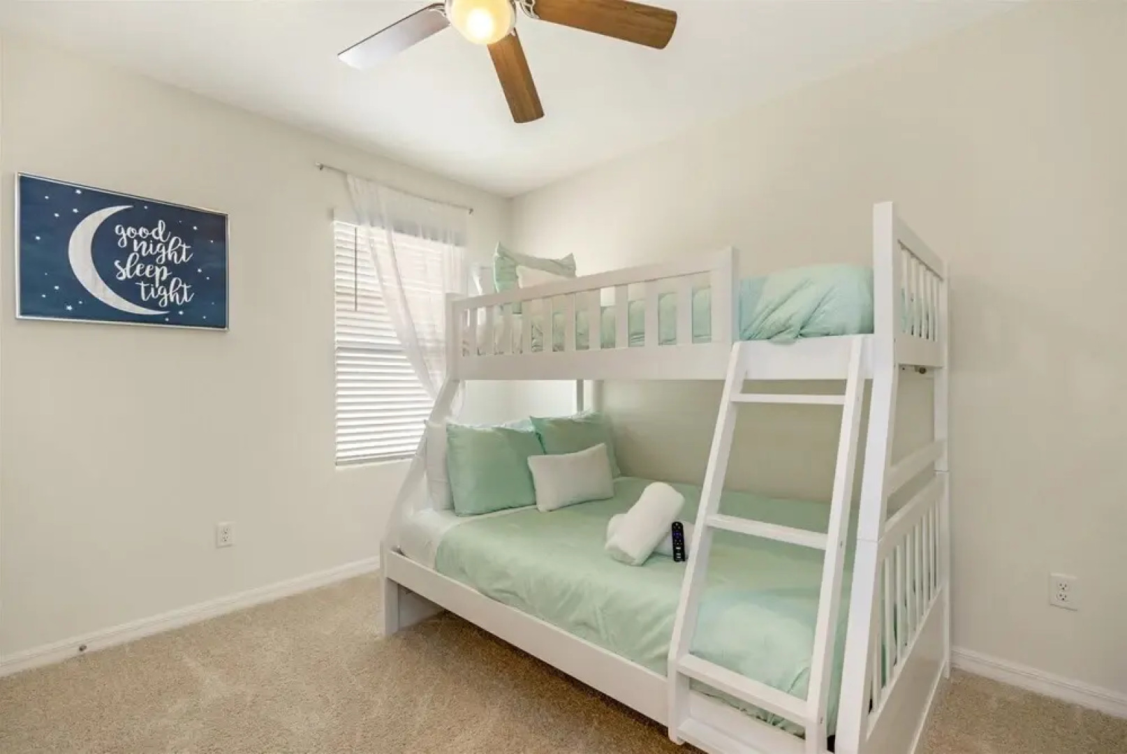 Fabulous Newly Built, 5 bed Villa With Private Pool and Modern Decor - 498