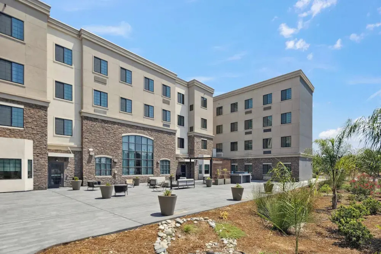 Staybridge Suites Sacramento - Woodland by IHG