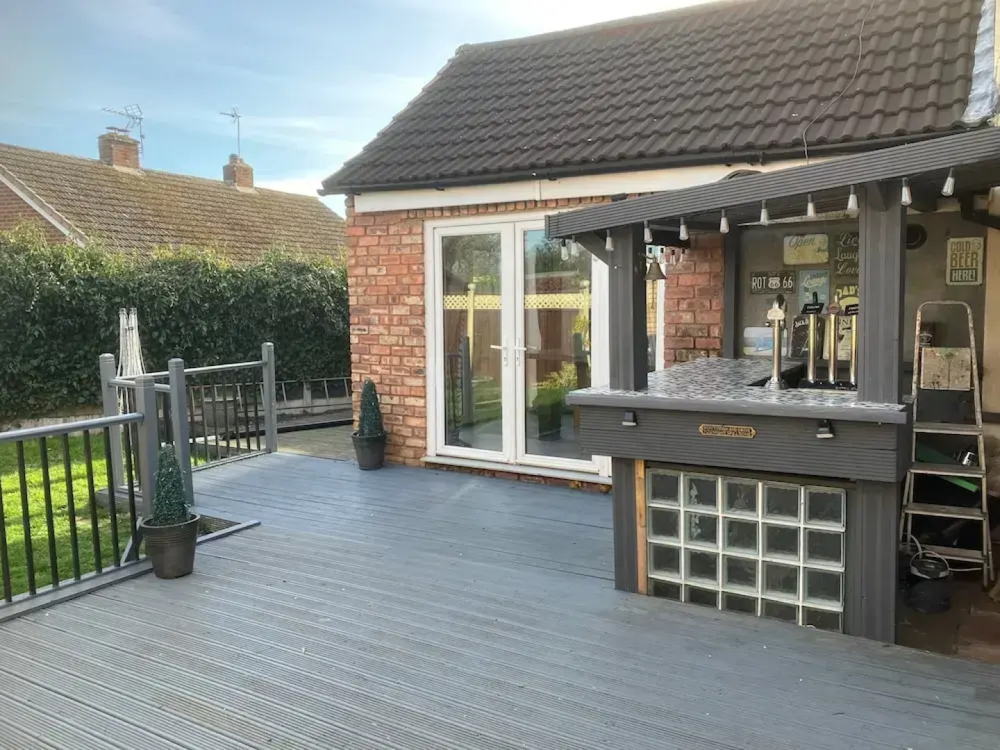 Wall Heath Retreat - Period 3 Bedroom Cottage