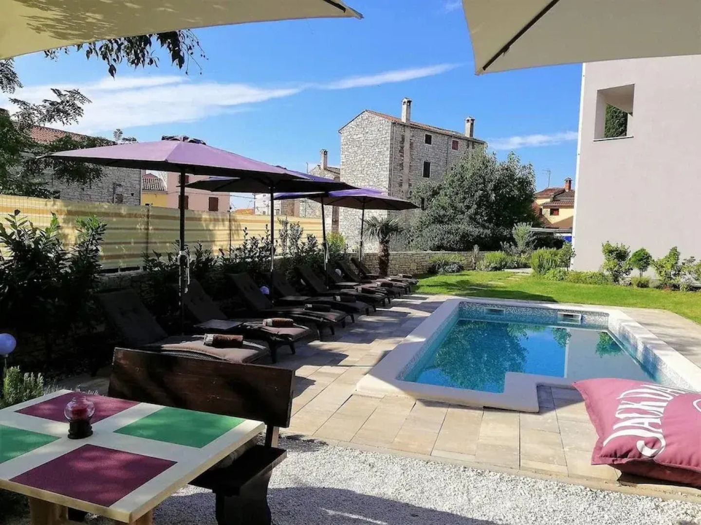 Apartment With one Bedroom in Bale, With Shared Pool, Furnished Terrace and Wifi - Near the Beach