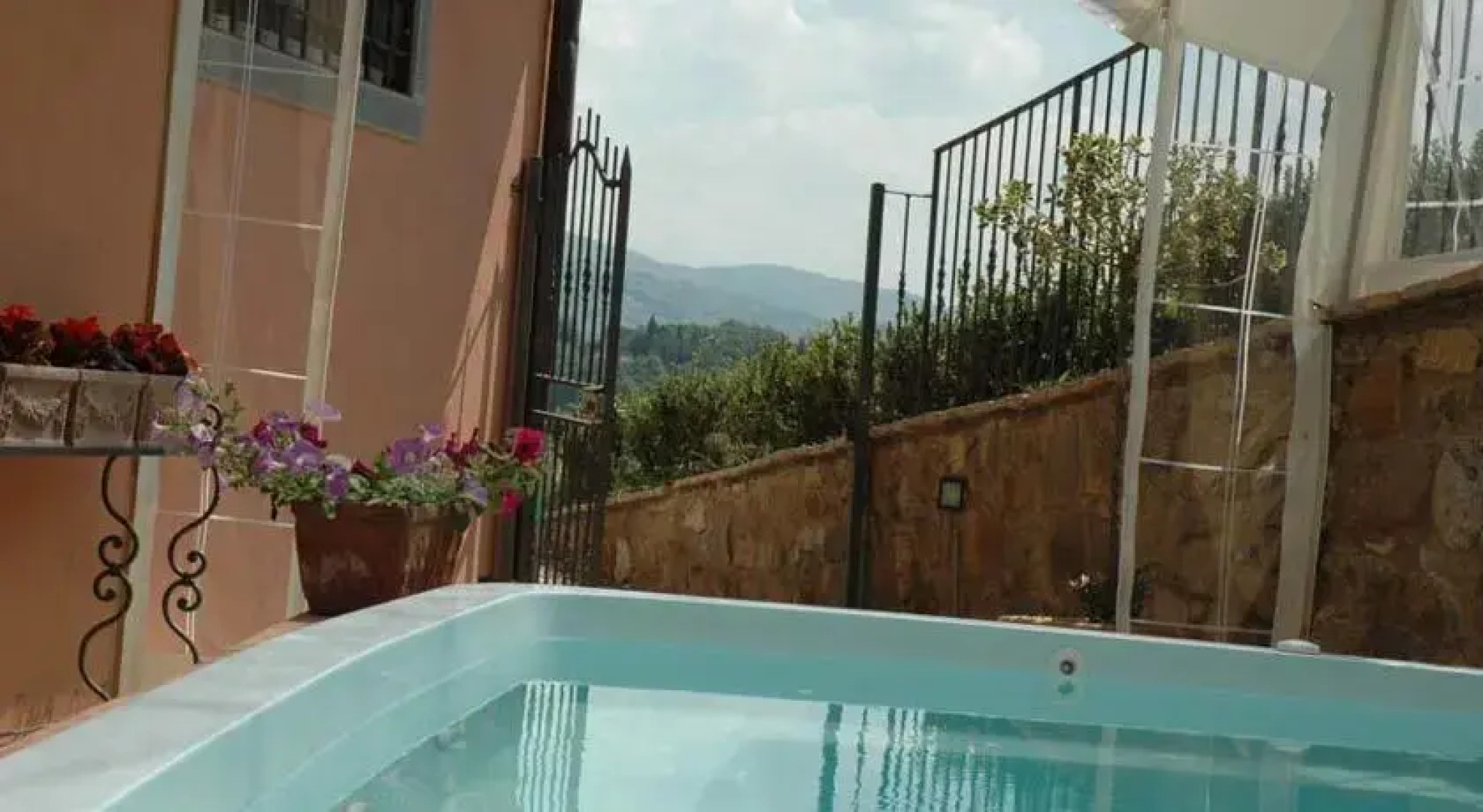 Country Home Mezzomonte