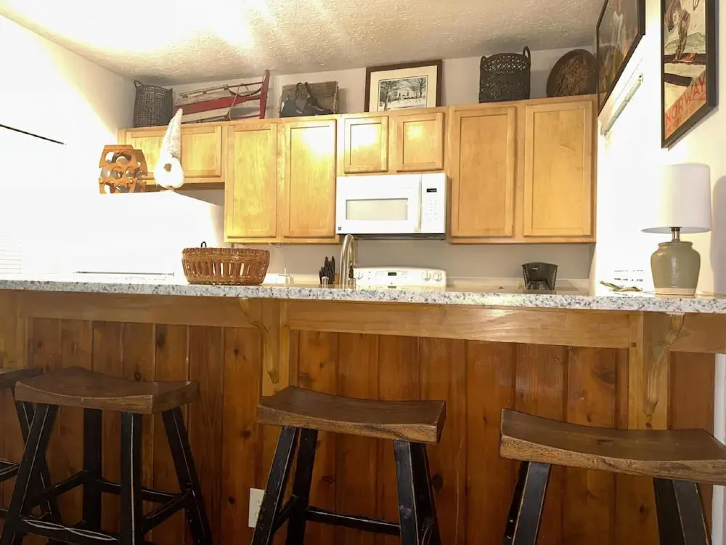 Summer 2B 2B Condo Wintergreen Ridges Pool Access