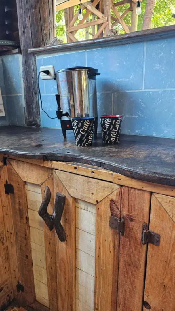 Mano a Mano Eco Hostal