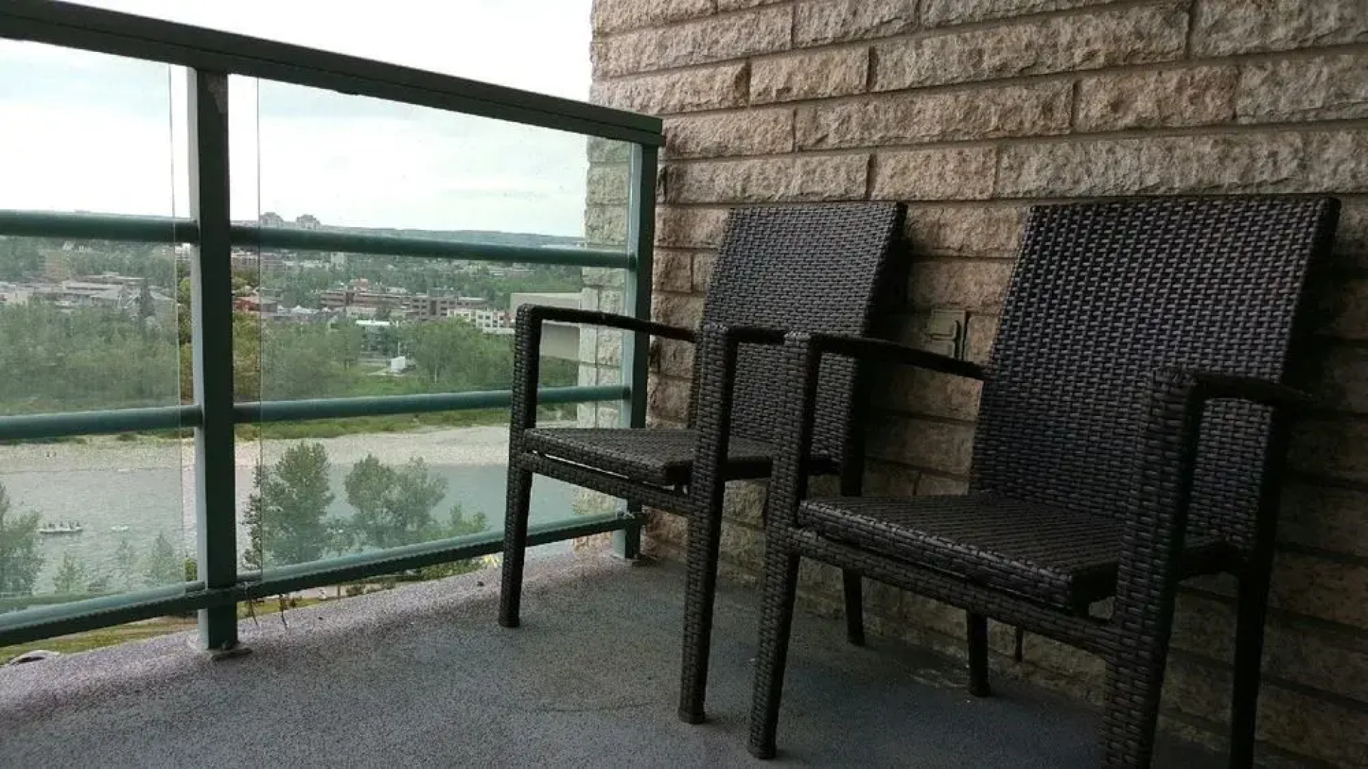 FastLane Suites in Tarjan Pointe