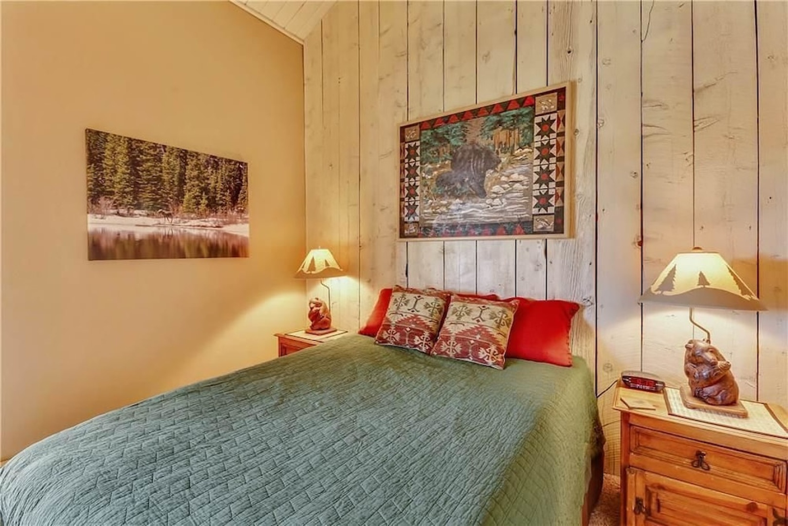 Sundowner 2 BR Plus Loft Condo