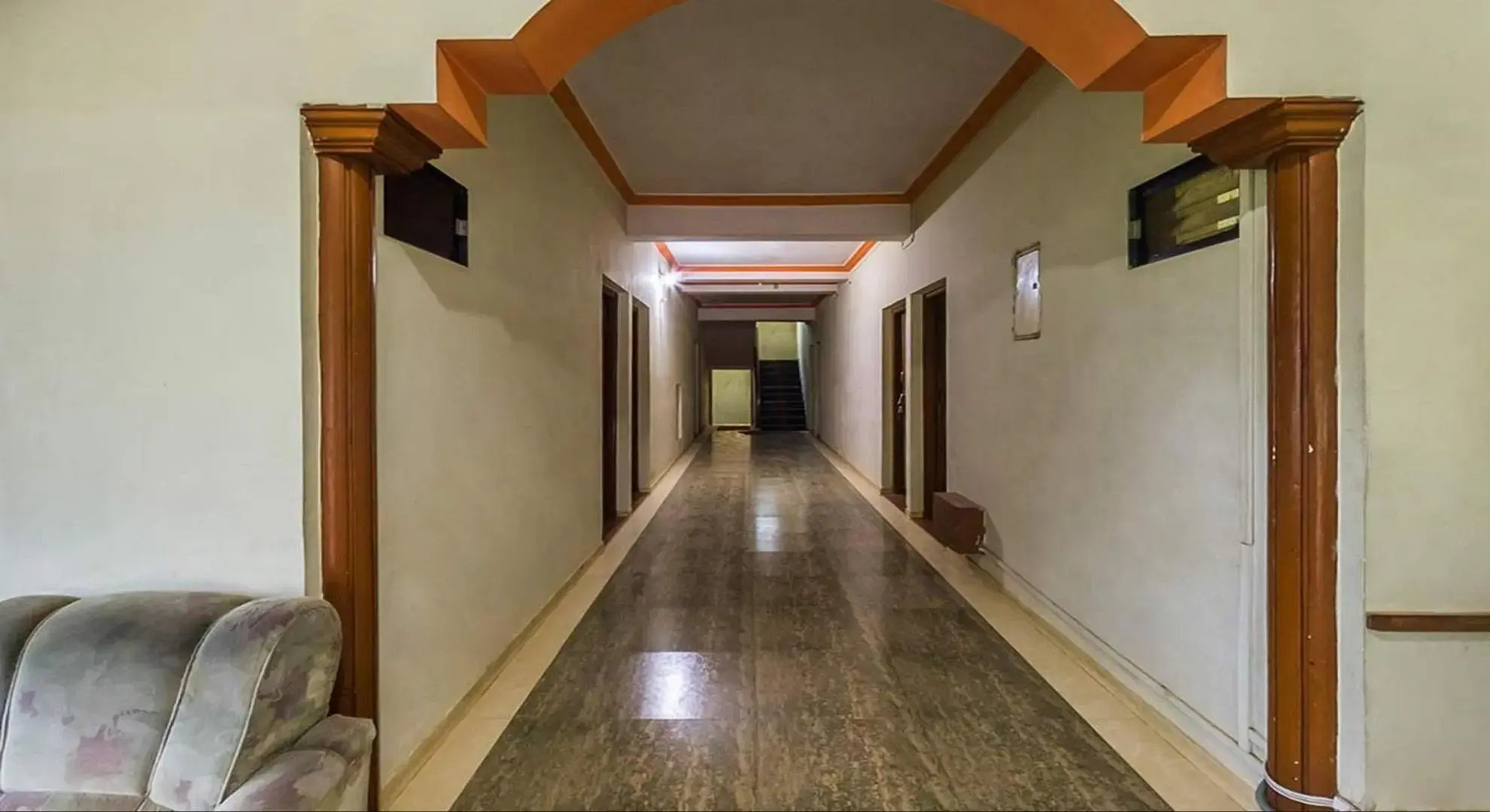 Manas Cottage Saputara