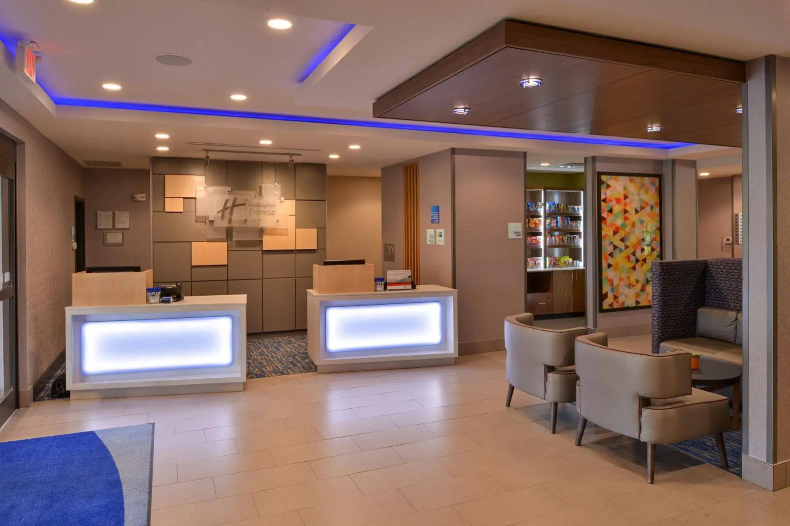 Holiday Inn Express & Suites Bryant - Benton Area by IHG