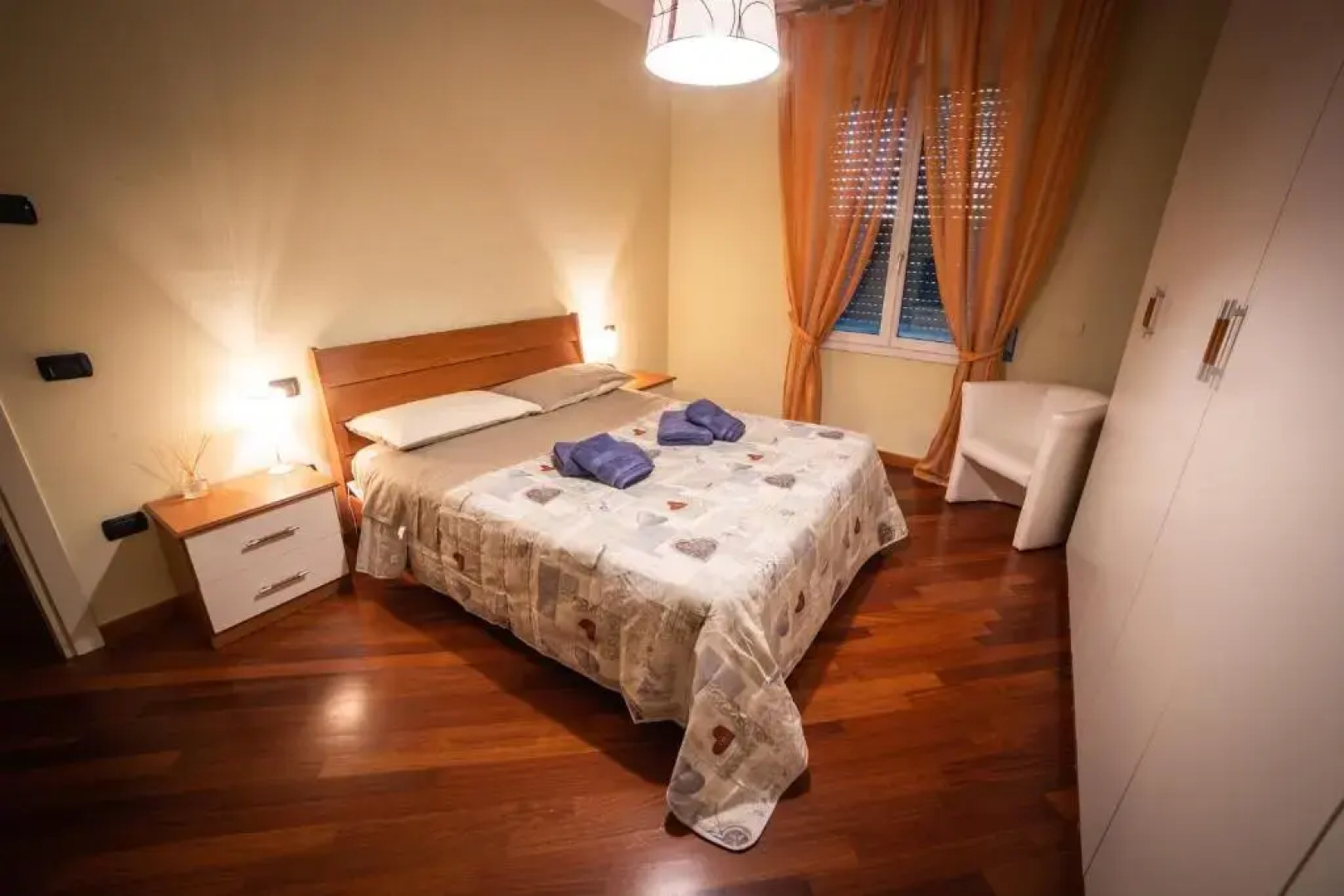 Cinematic Modern Flat, 100 mt da Ospedale