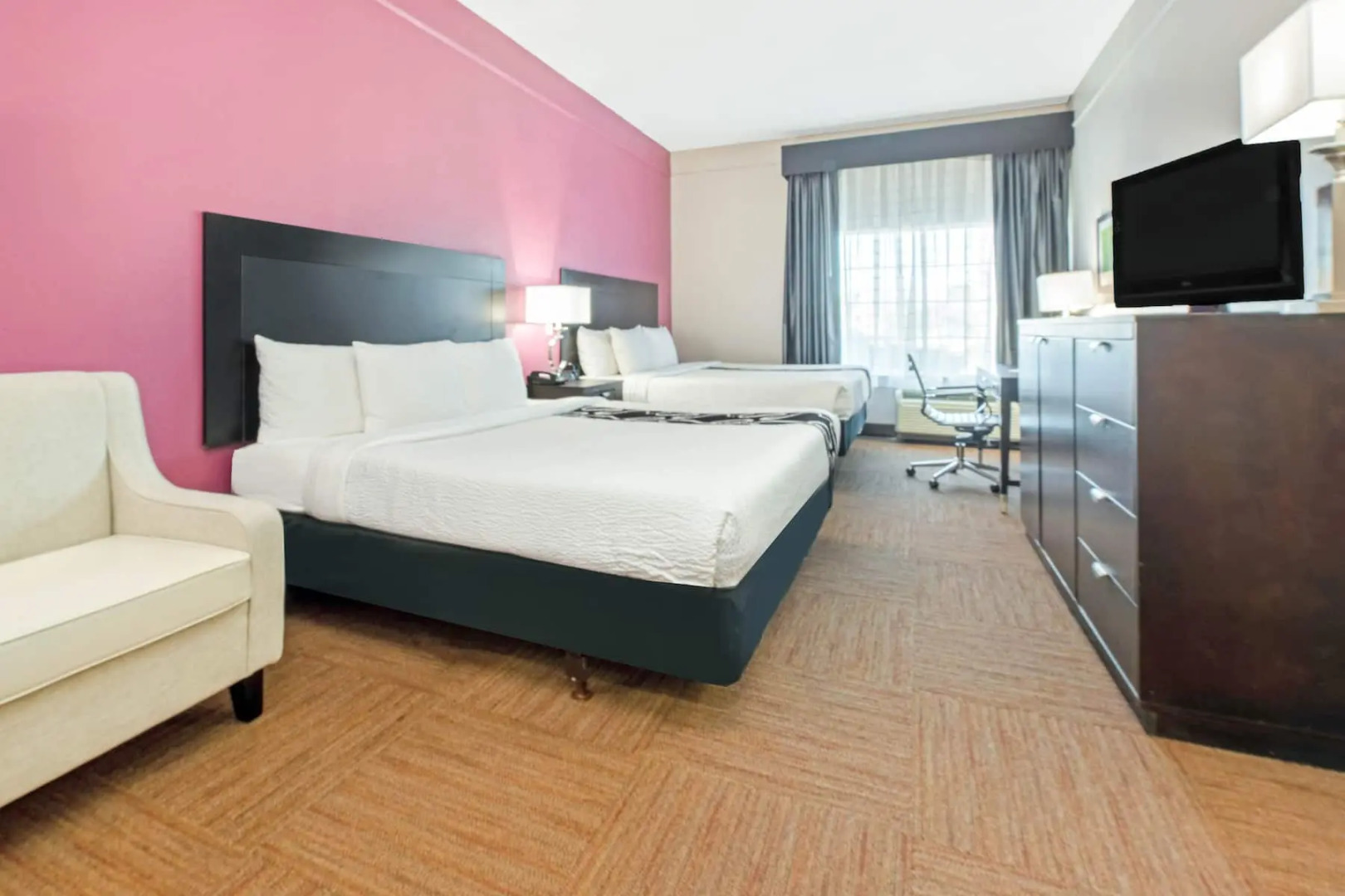 La Quinta Inn & Suites by Wyndham Winnie