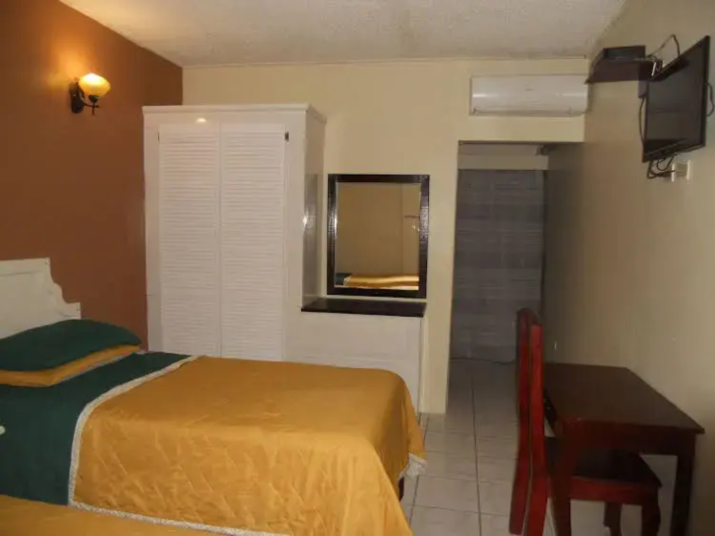 Seaview Inn